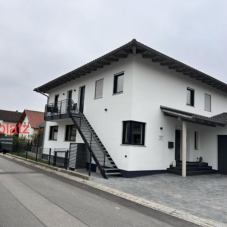 Ferienzimmer Frank, Self-Check-In Nach 21Uhr Niederalteich Bagian luar foto